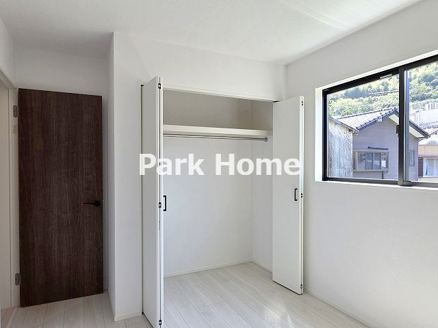 高知市高見町 2期2棟2 新築戸建ての収納|２F:5.25洋室クローゼット