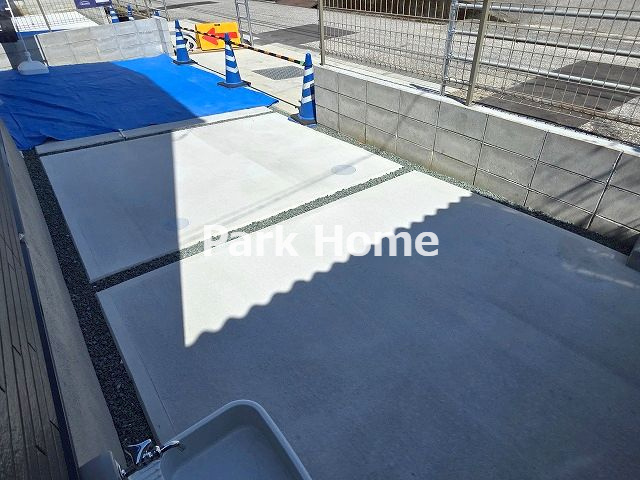 高知市高見町 2期2棟2 新築戸建ての駐車場