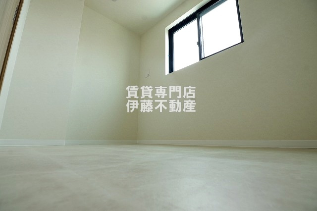 Celenest浄心の洋室