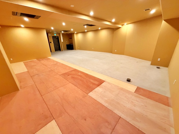 田町ビルの内装