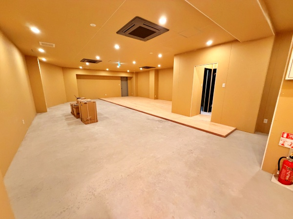 田町ビルの内装