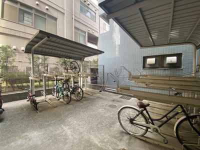 【駐車場】 | リブゼ横浜中央弐番館