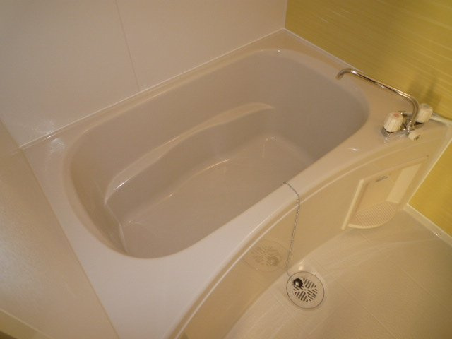 グランソレイユの浴室
