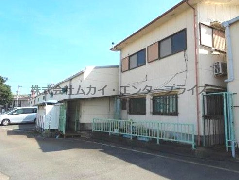 和泉市箕形町　倉庫の外観|外観裏です