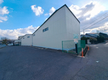 和泉市箕形町　倉庫の外観|外観もきれいです