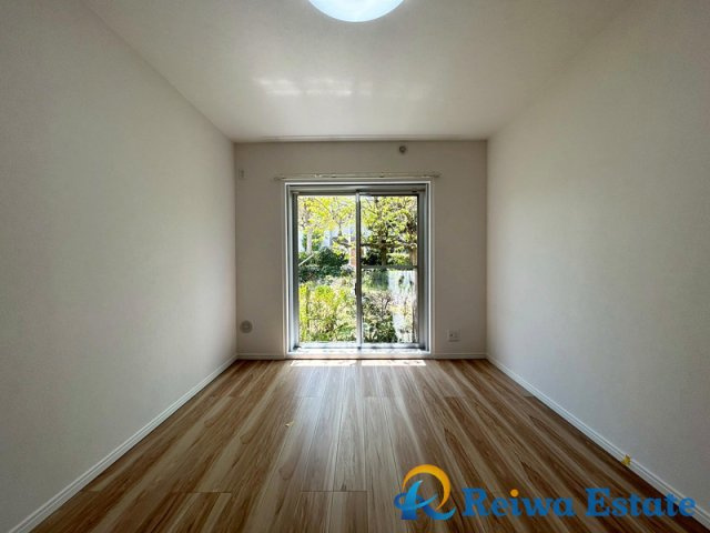 湘南ライフタウン城山住宅　10号棟の洋室