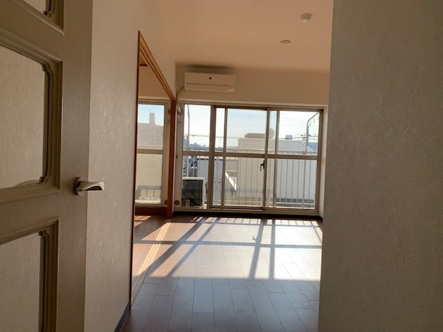 グリーンパーク西川口スカイハイツの居間・リビング|ゆったり過ごせるリビングです