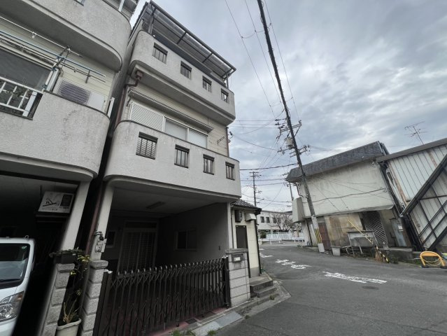 四條畷市北出町中古戸建　の外観|外観もきれいです