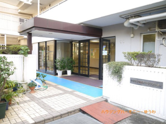 【その他共用部分】 | 綺麗に管理されたエントランス。