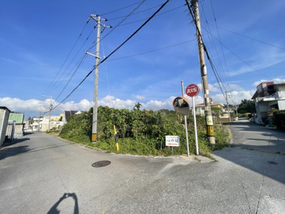 【前面道路含む現地写真】 | 恩納村真栄田（限定1区画・186坪） | ※敷地面積186坪♪