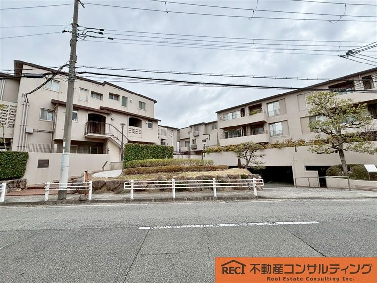 城山パークハイムの周辺