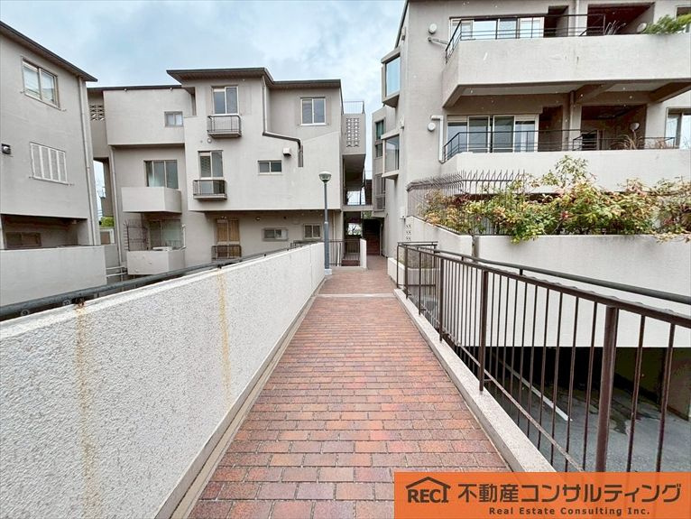 城山パークハイムのその他共用部分|32帖の広々LDK