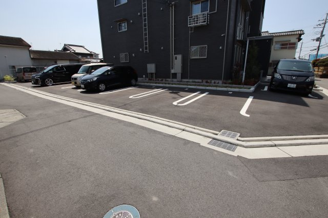 【駐車場】 | グランフォレスト 