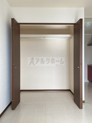 ベルリード柏原の収納|ベルリード柏原（柏原市田辺）　クローゼット