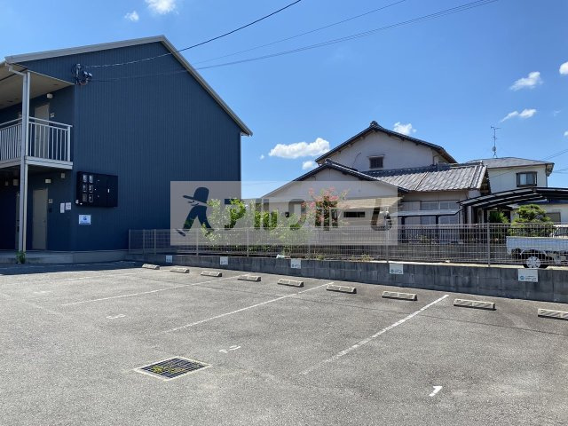 ベルリード柏原の駐車場|ベルリード柏原（柏原市田辺）　駐車場