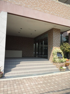 【エントランス】
