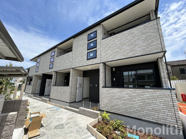 フォンターナ西大路の外観