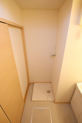 【設備】 | グランペール | 室内洗濯機場