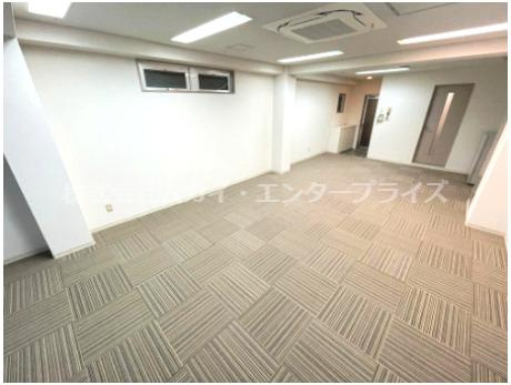 ダイヤビルディングの内装|きれいな内装です