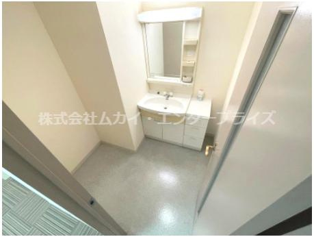 ダイヤビルディングの独立洗面台|独立洗面化粧台付き