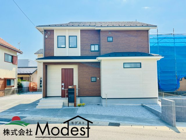 前橋市大友町の外観|年中無休で平日の仕事終わり夜20時まで受付可能です。
事前のご予約がおすすめです。お気軽にお問い合わせください。