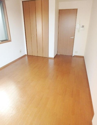 【寝室】 | サンコート弥生