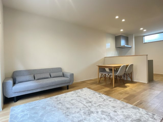 南手城町二丁目　戸建住宅の居間・リビング