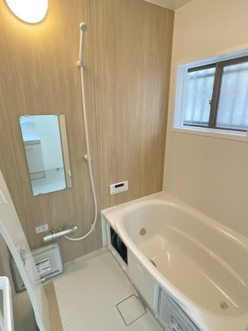 南手城町二丁目　戸建住宅の浴室