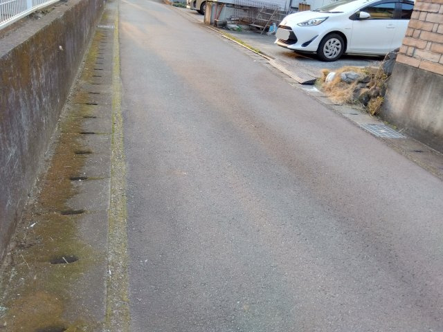 売土地　三島市大場の前面道路含む現地写真|大場駅まで徒歩8分です。通学に便利です。