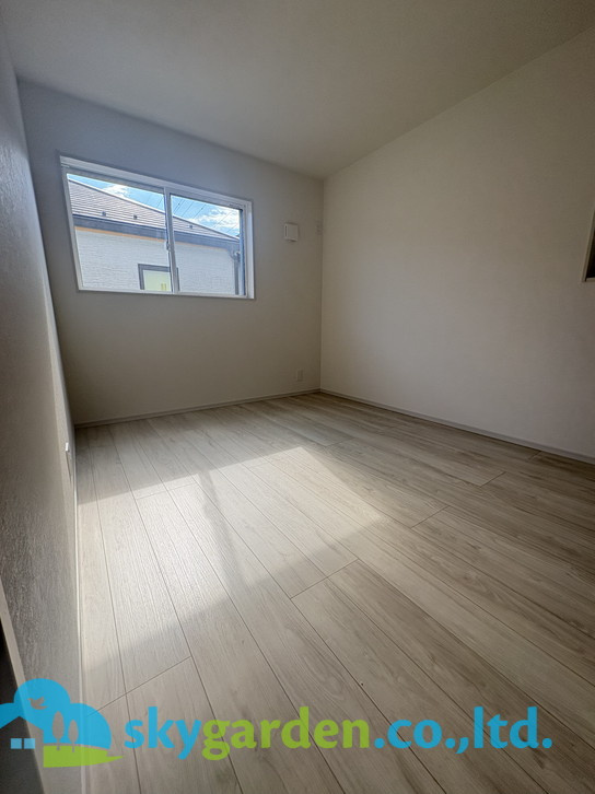 藤沢市高倉9期　新築戸建　全2棟2号棟の洋室