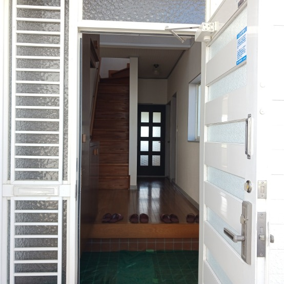 シューズボックス付き玄関