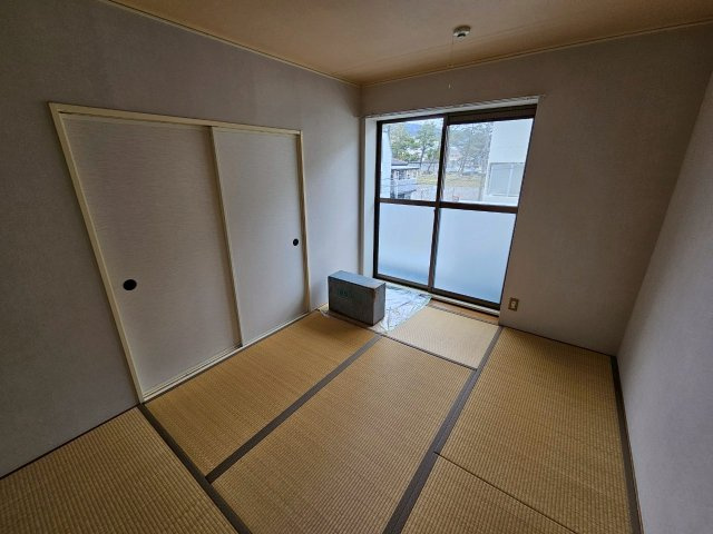 江川マンションの和室