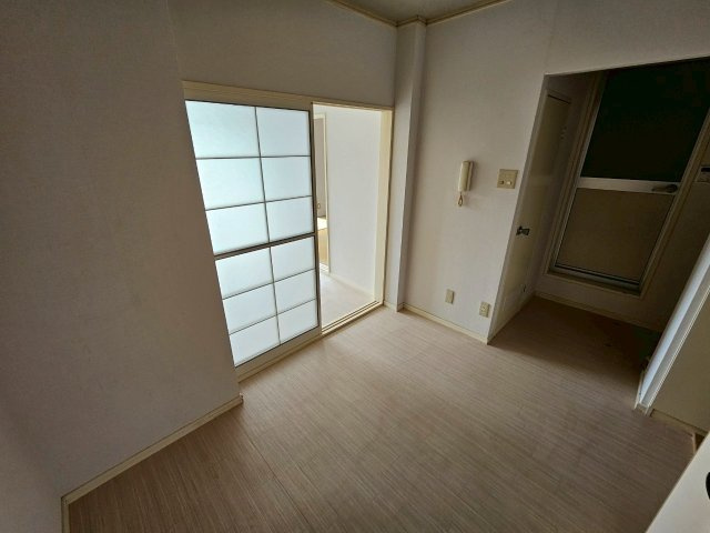 江川マンションの居間・リビング