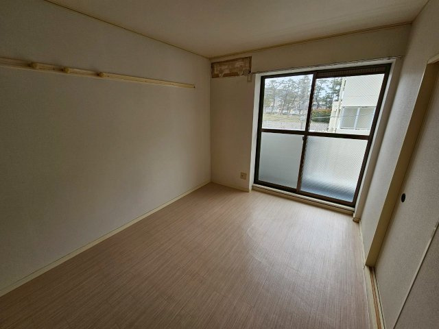 江川マンションの居間・リビング