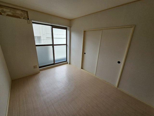 江川マンションの居間・リビング