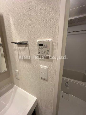 コンフォリア・リヴ南森町Ⅱのシャワールーム|きれいなシャワールームです