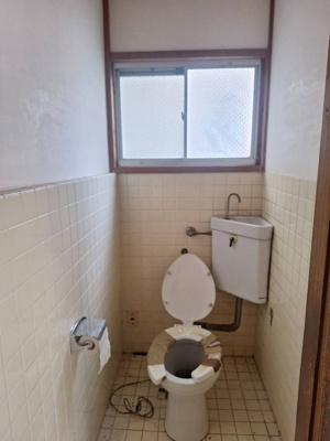 【トイレ】 | 鳥取市西町3丁目中古戸建て
