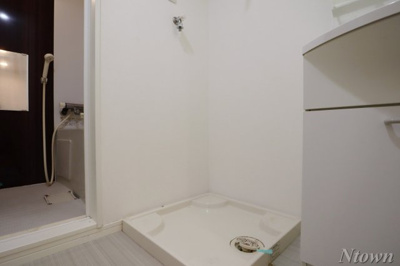 【洗面所】 | LEXELLA SAKO | スペースが確保できる洗面所です