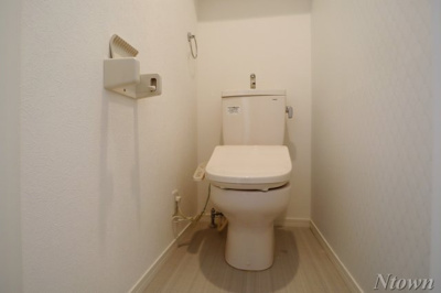 【トイレ】 | LEXELLA SAKO | 清潔感のあるトイレです