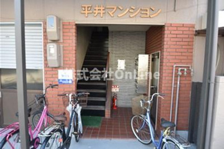 【エントランス】