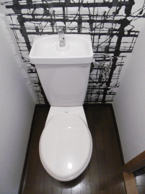 ピースフルおがたのトイレ|落ち着いたトイレです