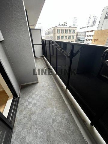 ブランズタワー御堂筋本町のバルコニー