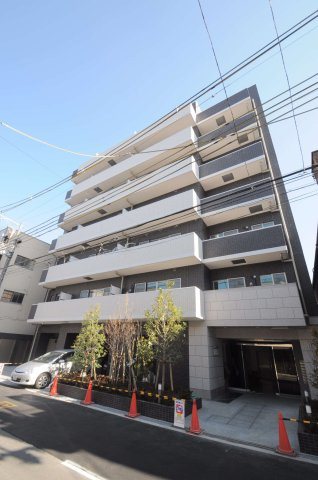 大阪市城東区成育３丁目の賃貸マンションの外観