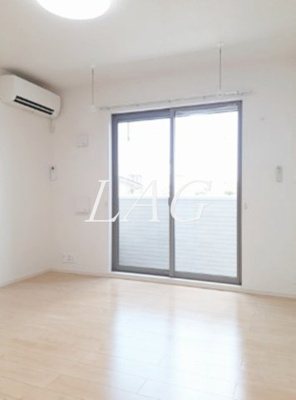 【居間・リビング】 | リリアベル | 洋室です。