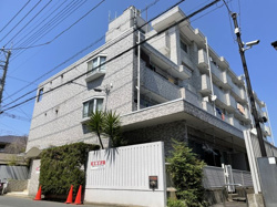 ル・ダンテ・イイダ