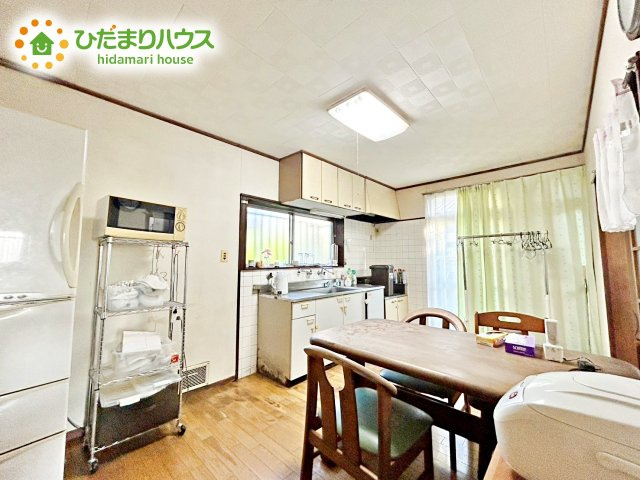 【キッチン】 | 北茨城市中郷町汐見ケ丘　中古戸建て | 広々としたダイニングキッチン。