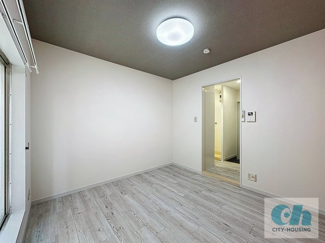 スペース矢口 102号室の玄関