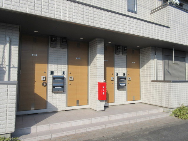 さくらＭＡＩＳＯＮのエントランス|★全世帯１階に玄関があります★