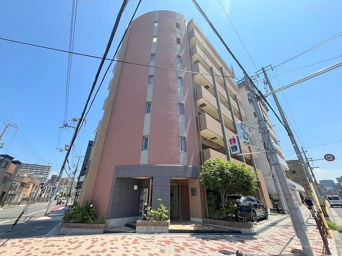 エル・セレーノ東三国の外観