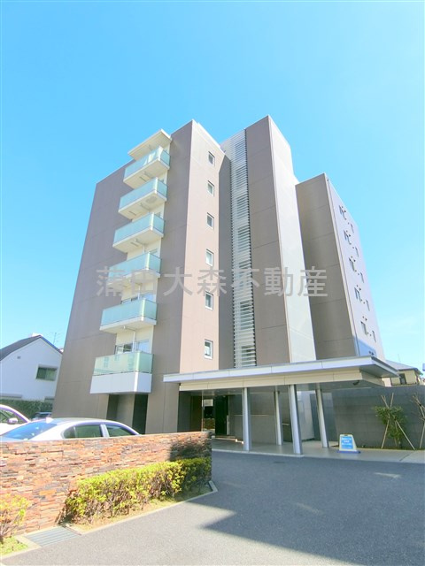 プレディアスタイル池上南の外観|2011年1月築　RC鉄筋コンクリート造地上8階建て1LDK～3LDK総戸数34戸
東急池上線矢口渡駅と武蔵新田駅徒歩圏内の東京都大田区東矢口2丁目